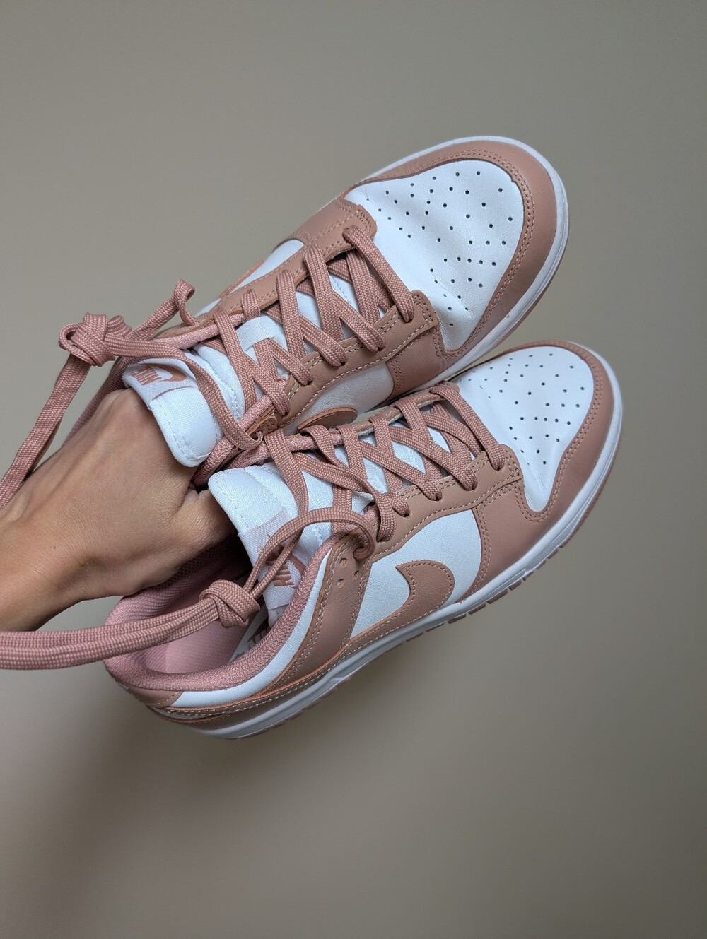 Nike Dunk Low - Picture 7 of 9